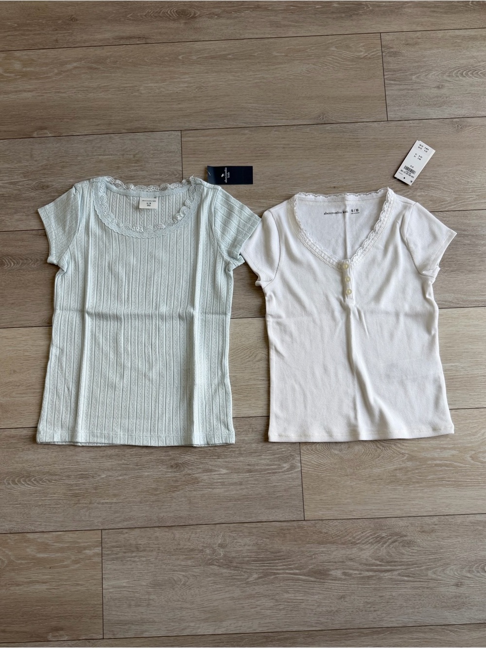 Abercrombie kids girls short sleeve shirts size 9 / 10